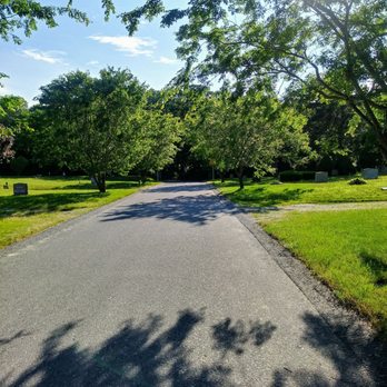 Oak Neck Cemetery - Funeral Services & Cemeteries Near Me - Barnstable, Massachusetts