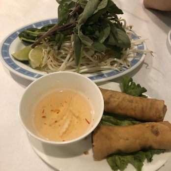 Viet's Pho - Pork Egg rolls! - Vietnamese Near Me - Albuquerque, New Mexico