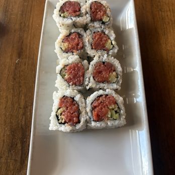 Bonsai - Spicy tuna roll - Sushi Bars Near Me - Chandler, Arizona