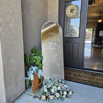 Blooming Villa Coordination - Entrance mirror with customized decal rented from Bloomington Villa co. - Wedding Planning Near Me
