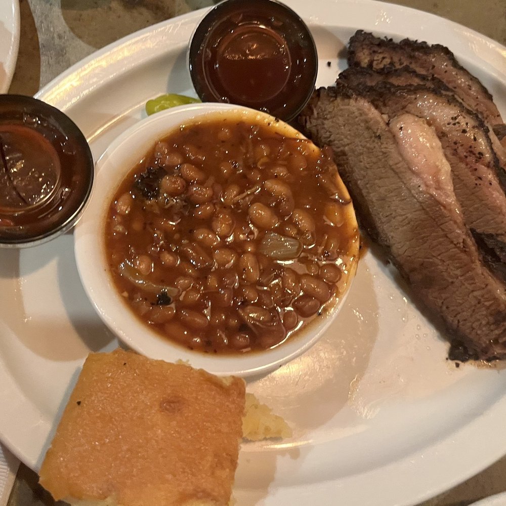 Old Canal Smoke House - Briskett with baked beans - Barbeque Near Me - Chillicothe, Ohio Old Canal Smoke House - Briskett with baked beans - Barbeque Near Me - Chillicothe, Ohio