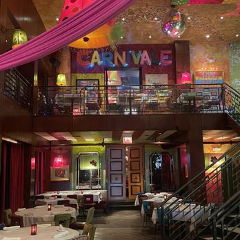 Carnivale Chicago - Décor - Latin American Near Me - Chicago, Illinois