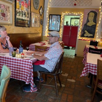 Mona Lisa Restaurant - Italian Near Me - New Orleans, Louisiana Mona Lisa Restaurant - Italian Near Me - New Orleans, Louisiana