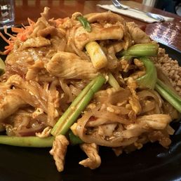 Chicken Pad Thai Chicken Pad Thai
