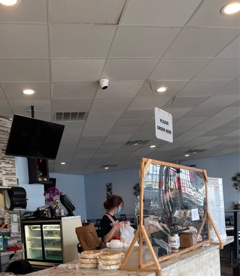 Thim Hing Banh Mi by null