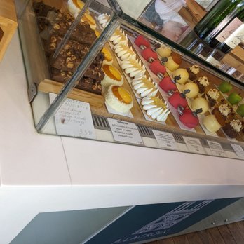 A. Lacroix - Amazing desserts - Coffee & Tea Near Me - Paris, 75