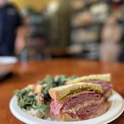 Frumentos Italian Deli - Corned Beef on Rye with Kale Salad