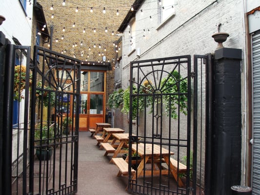 Tooting Tram & Social by null