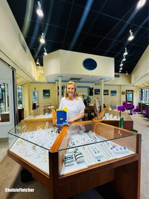 Three Crowns Jewelry by null