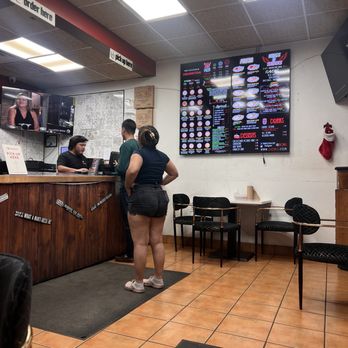 Zio Als Pizza And Pasta - Pizza Near Me - Plano, Texas