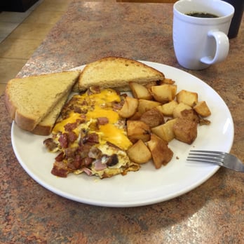 Bajis Cafe - Meat lovers omelet - Breakfast & Brunch Near Me - Mountain View, California