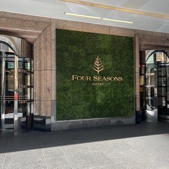 Four Seasons Hotel Chicago - Hotels Near Me - Chicago, Illinois