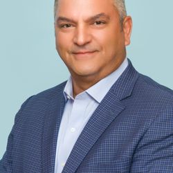 Zubin Yacoobi: Allstate Insurance - Making a difference...one customer at a time !