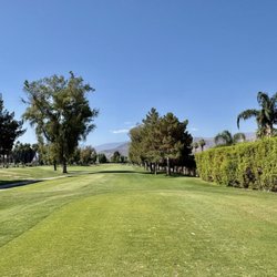 Desert Island Golf & Country Club