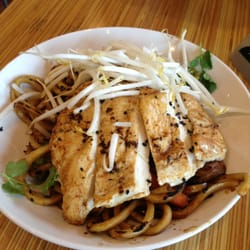 Noodles & Company - Japanese Pan Noodles w/ Chicken