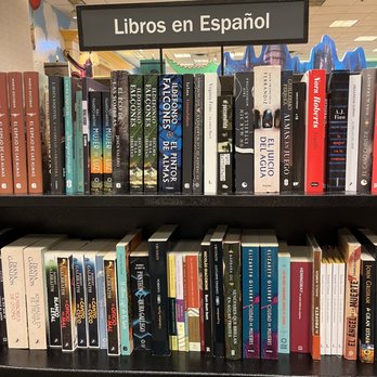 Barnes & Noble - Bookstores Near Me - Houston, Texas