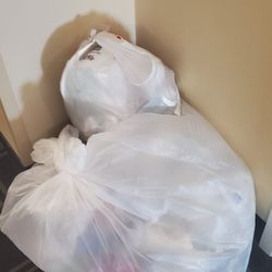 TownPlace Suites By Marriott Cedar Rapids Marion - Trash left by our door!!!!