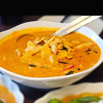 Sila Thai Cuisine - Thai Near Me - Leavenworth, Kansas
