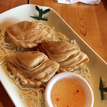 Jatujak - Curry puffs. So good! The crust was incredible - Food Delivery Services Near Me - Toronto, Ontario