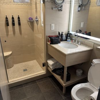 The Royal Sonesta Boston - Bathroom#1008 - Hotels Near Me - Cambridge, Massachusetts The Royal Sonesta Boston - Bathroom#1008 - Hotels Near Me - Cambridge, Massachusetts