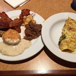 Ocotillo Cafe - $8.95 breakfast buffet: omelette station