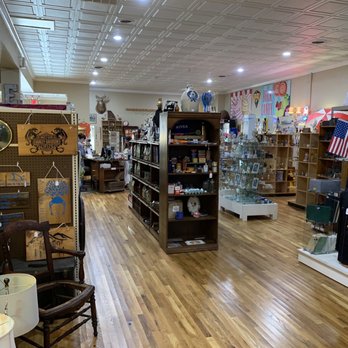 Half & Half - Collectibles - Antiques Near Me - Latonia, Kentucky Half & Half - Collectibles - Antiques Near Me - Latonia, Kentucky