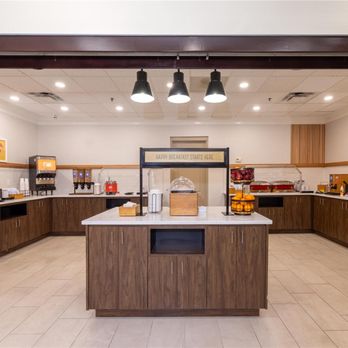 Hampton Inn Lawrenceville Duluth - Breakfast Area - Hotels Near Me - Lawrenceville, Georgia Hampton Inn Lawrenceville Duluth - Breakfast Area - Hotels Near Me - Lawrenceville, Georgia