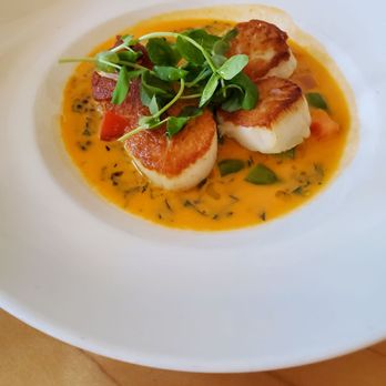 Finistere - Seared scallops - New American Near Me - Port Townsend, Washington Finistere - Seared scallops - New American Near Me - Port Townsend, Washington