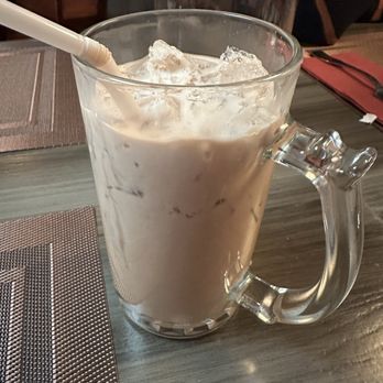 La Basil Thai Cuisine - Milk tea - Thai Near Me - Ramona, California