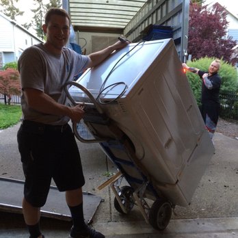 Budget Movers - Jonathan - Movers Near Me - Beaverton, Oregon Budget Movers - Jonathan - Movers Near Me - Beaverton, Oregon