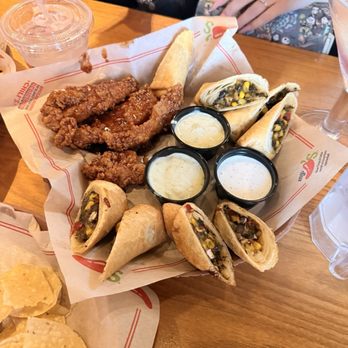 Chili's - American Near Me - Vacaville, California