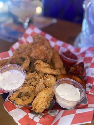 HOOK & REEL CAJUN SEAFOOD & BAR - Updated February 2026 - 155 Photos