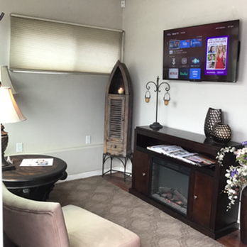 JT Auto Glass - Enjoy our cozy waiting room while we service your vehicle. It's the best around! - Auto Glass Services Near Me - Clearlake, California JT Auto Glass - Enjoy our cozy waiting room while we service your vehicle. It's the best around! - Auto Glass Services Near Me - Clearlake, California