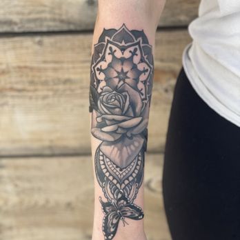 Stay Weird Tattoo - Tattoo by Josh Avery - Tattoo Near Me - Buffalo, New York Stay Weird Tattoo - Tattoo by Josh Avery - Tattoo Near Me - Buffalo, New York