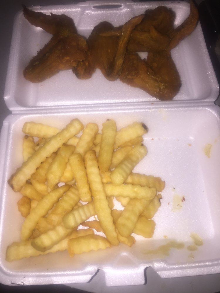 LUCKY EASTERN RESTAURANT Updated August 2024 2702 East Tremont Ave