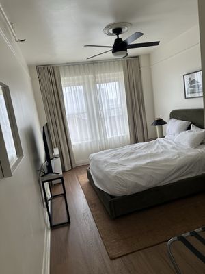 FOUND Hotel Carlton, Nob Hill by null