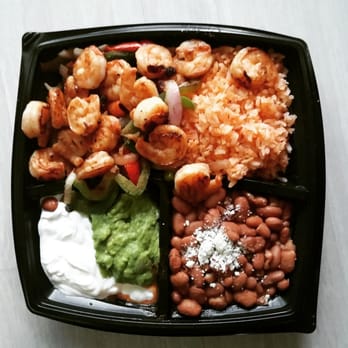 Baja Fresh - Shrimp Fajitas! 3.5/5 - Mexican Near Me - San Jose, California