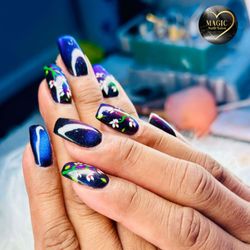 Magic Nails