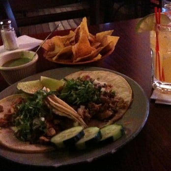 Picante - Margarita and a set of tacos - Mexican Near Me - New York, New York