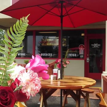 Toxic Burger - Outside seating area and front of store. - Chicken Wings Near Me - Eugene, Oregon