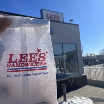 Lee's Sandwiches - Sesame balls with green and red beans inside - Desserts Near Me - Denver, Colorado Lee's Sandwiches - Sesame balls with green and red beans inside - Desserts Near Me - Denver, Colorado