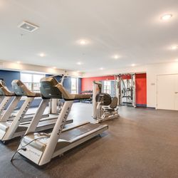 Lake Jonathan Flats - Fitness Center