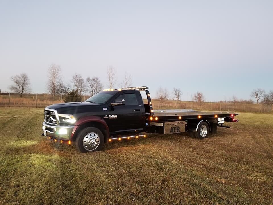 ANDREWS TOW & RECOVERY Updated June 2024 50 S Whitney, Kansas City