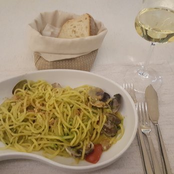 A' Mare - Italian Near Me - Milan, Michigan