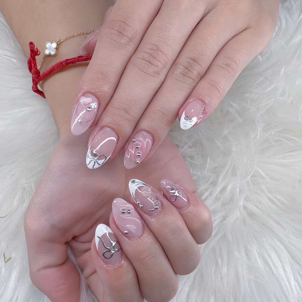 Eastvale Nails Spa - Gel-X Short Almond Manicure - Nail Salons Near Me - Eastvale, California Eastvale Nails Spa - Gel-X Short Almond Manicure - Nail Salons Near Me - Eastvale, California