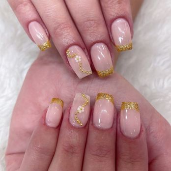 Orange Nails Bar - Nail Salons Near Me - Orange, California