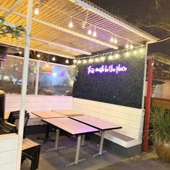 Saffron - Outside decor - Indian Near Me - San Carlos, California