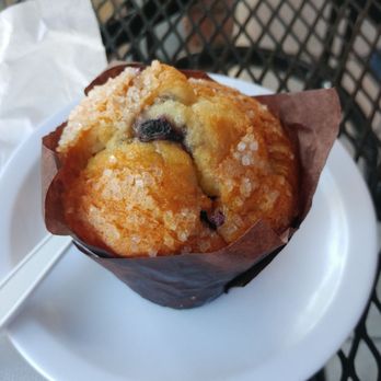 Frannie's - Blueberry muffin - Ice Cream & Frozen Yogurt Near Me - Prescott, Arizona Frannie's - Blueberry muffin - Ice Cream & Frozen Yogurt Near Me - Prescott, Arizona