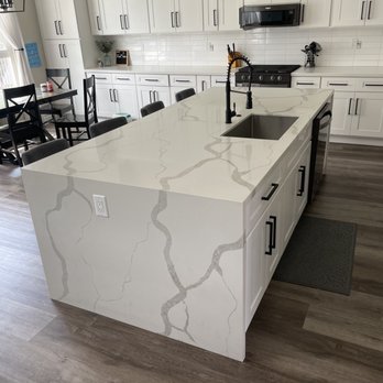 Pure Energy Construction - New Kitchen Island! - General Contractors Near Me - Northridge, California Pure Energy Construction - New Kitchen Island! - General Contractors Near Me - Northridge, California