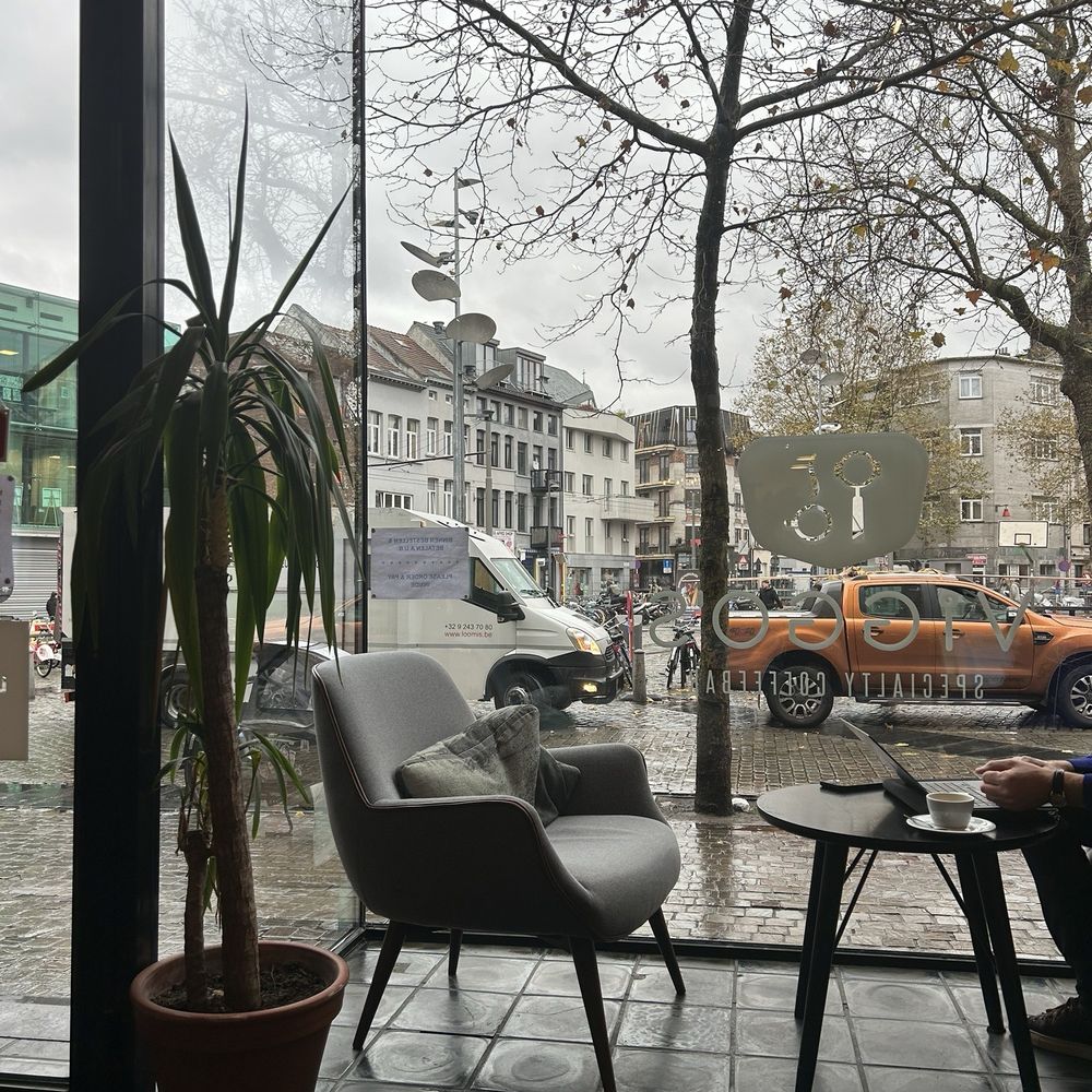 Viggo's - Coffee & Tea Near Me - Antwerp, VAN